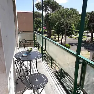 https://grey-sexy.it-romehotels.com